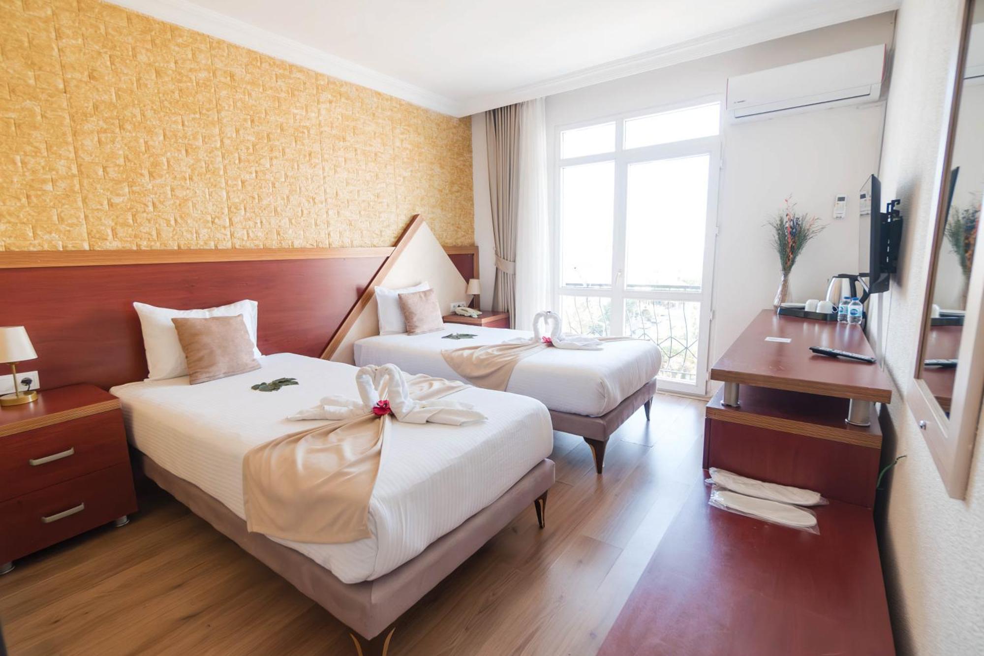 Far Life Hotel Antalya Exterior photo
